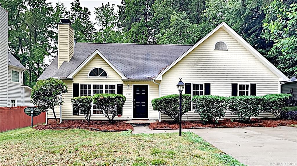 7525 Claymont Drive Charlotte NC 28227