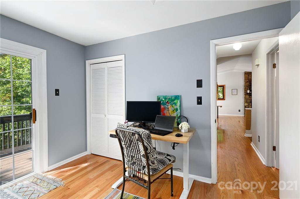 30 Whipporwill Drive Weaverville NC 28787