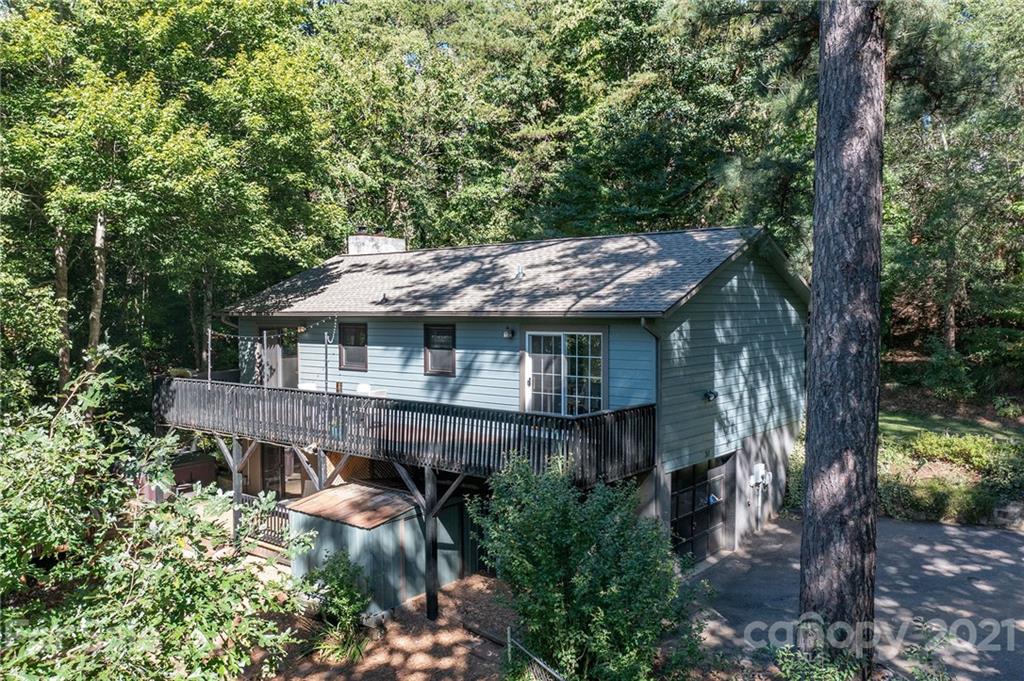 30 Whipporwill Drive Weaverville NC 28787