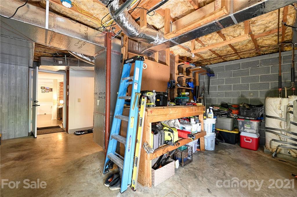 30 Whipporwill Drive Weaverville NC 28787