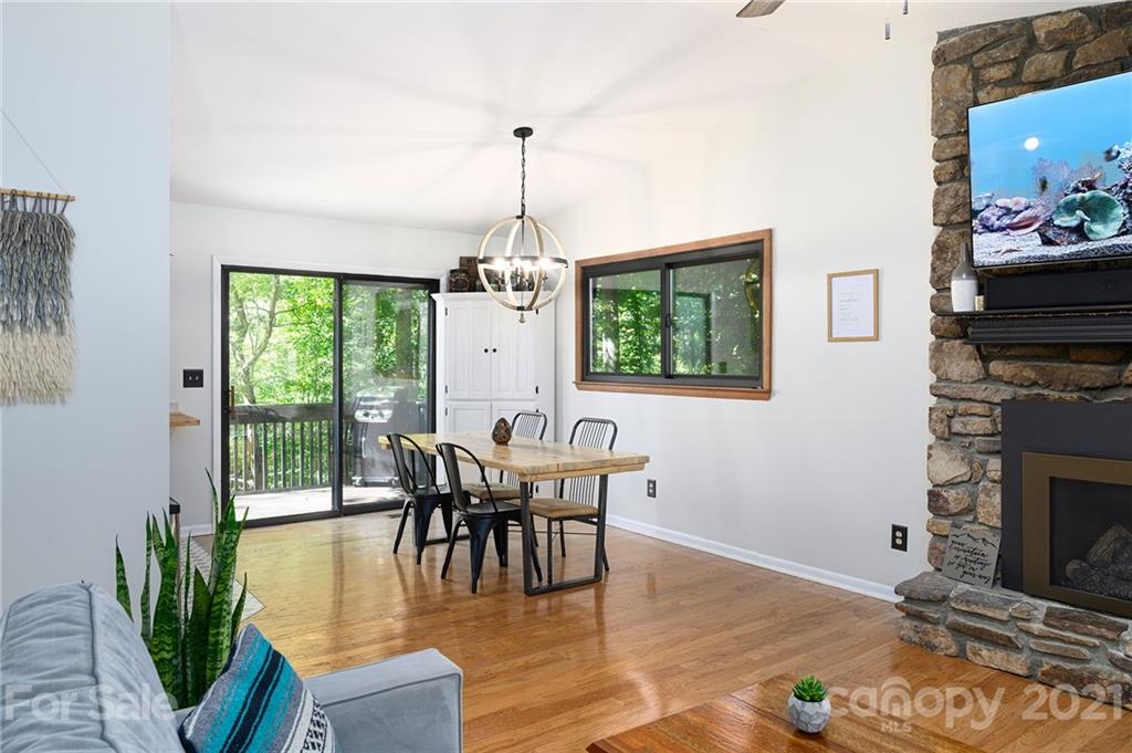 30 Whipporwill Drive Weaverville NC 28787