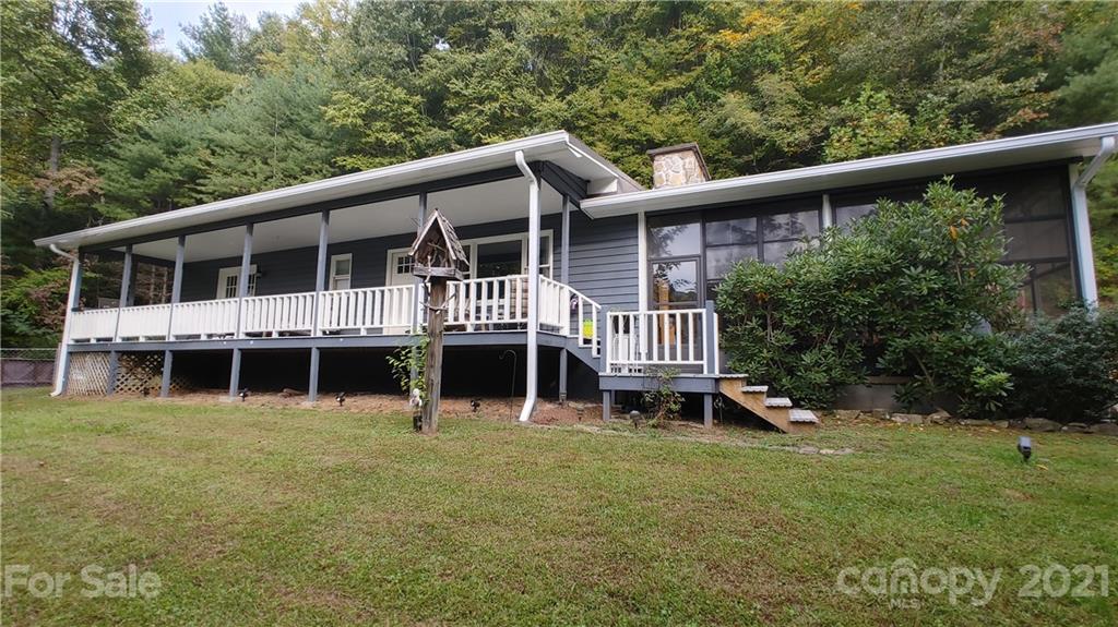 143 Leon Barron Road Sylva NC 28779