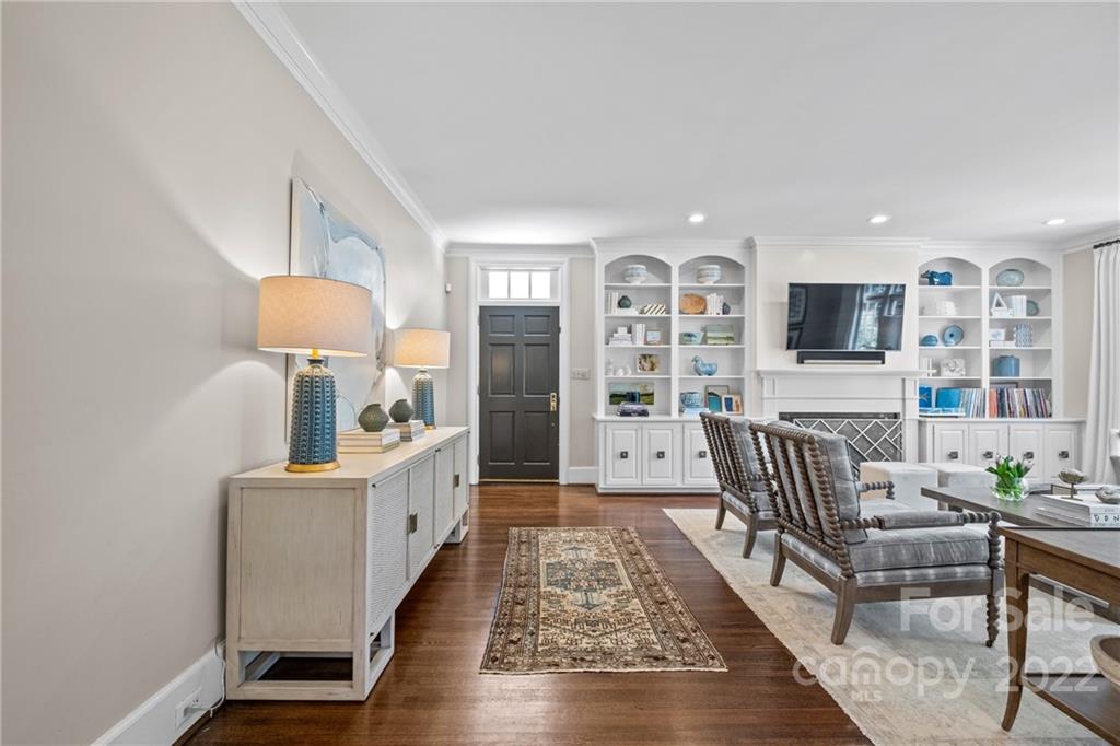 234 Fenton Place Charlotte NC 28207