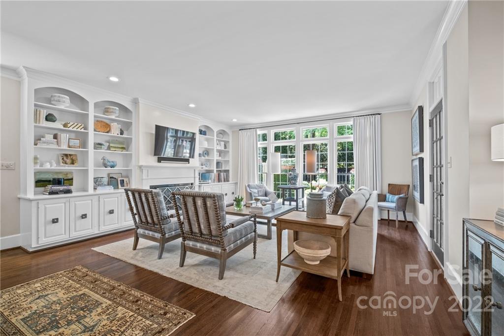 234 Fenton Place Charlotte NC 28207