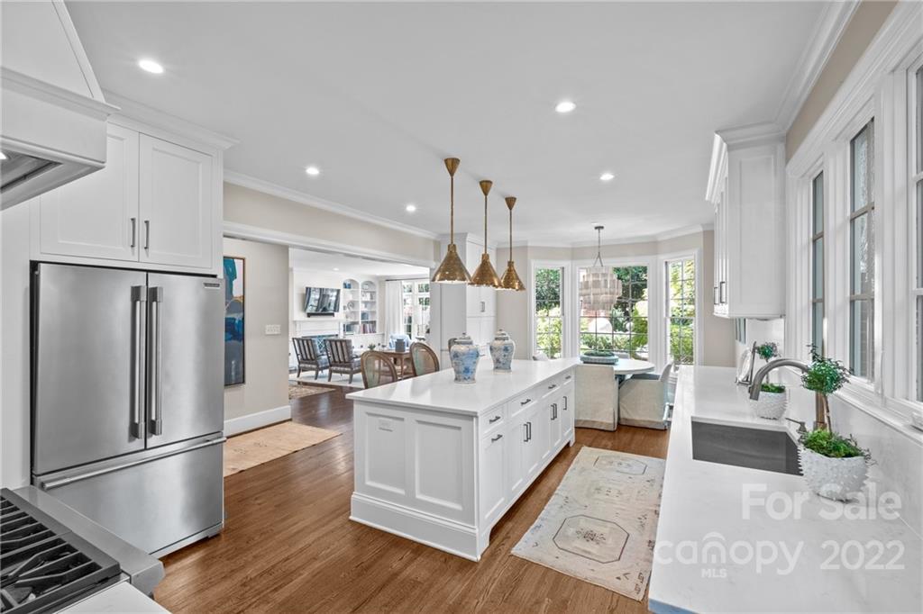 234 Fenton Place Charlotte NC 28207