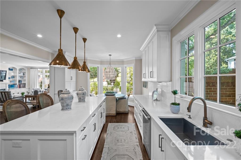 234 Fenton Place Charlotte NC 28207