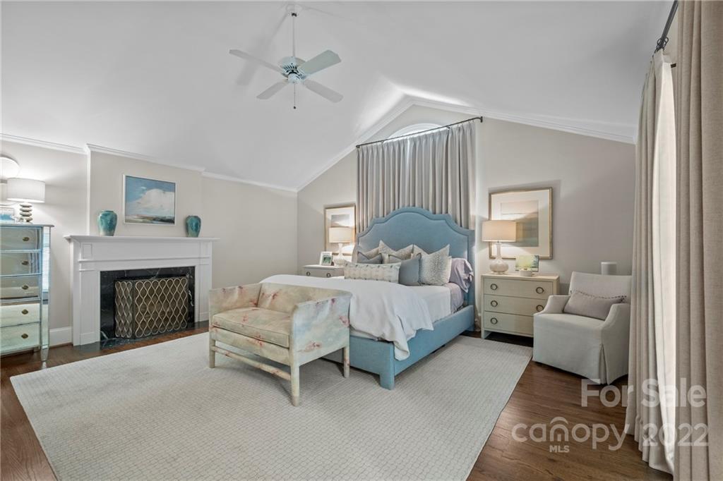 234 Fenton Place Charlotte NC 28207