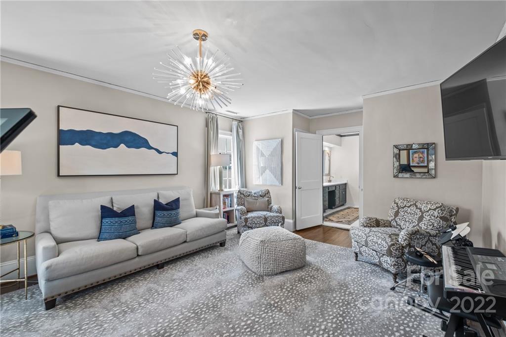 234 Fenton Place Charlotte NC 28207