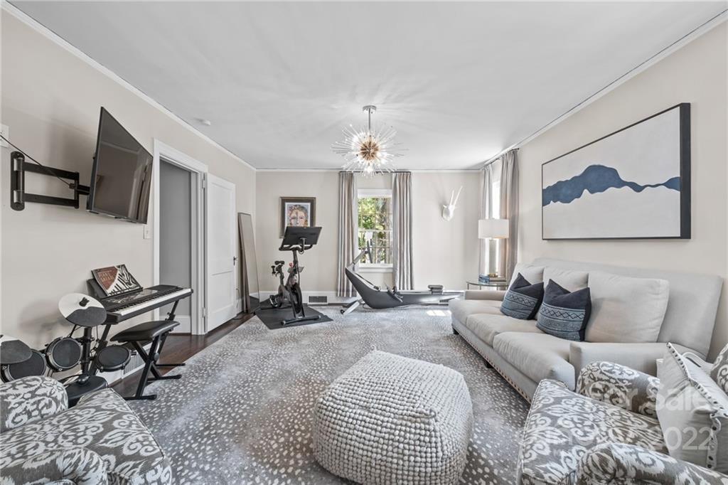 234 Fenton Place Charlotte NC 28207