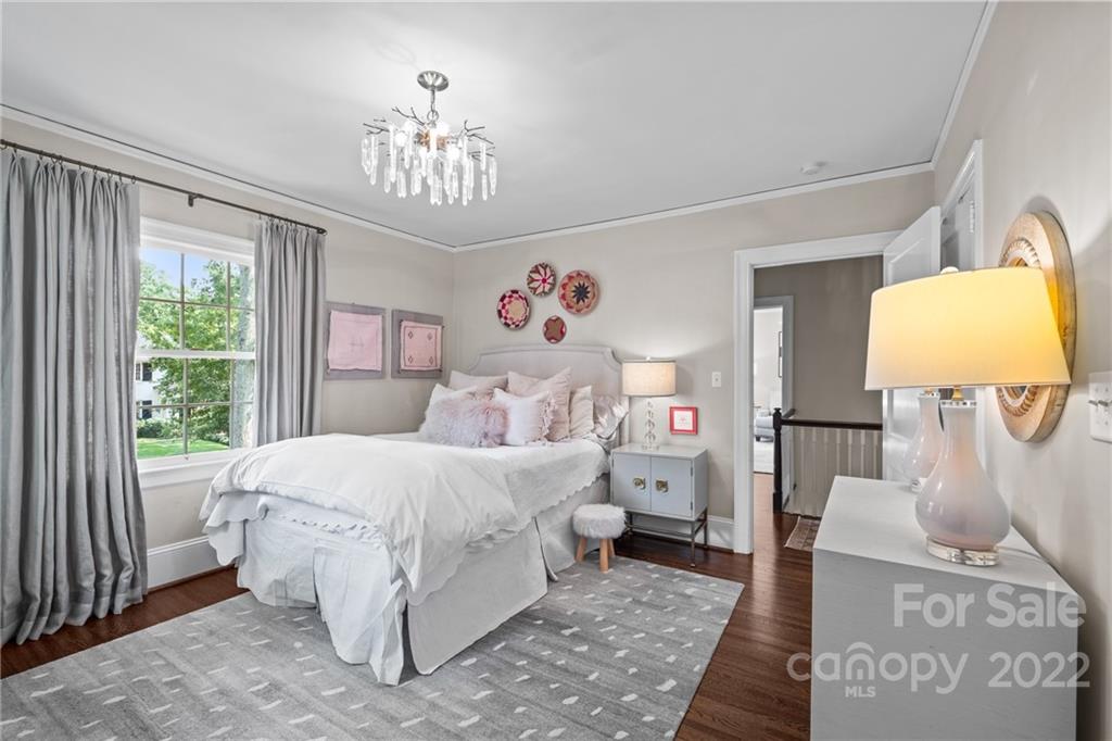 234 Fenton Place Charlotte NC 28207