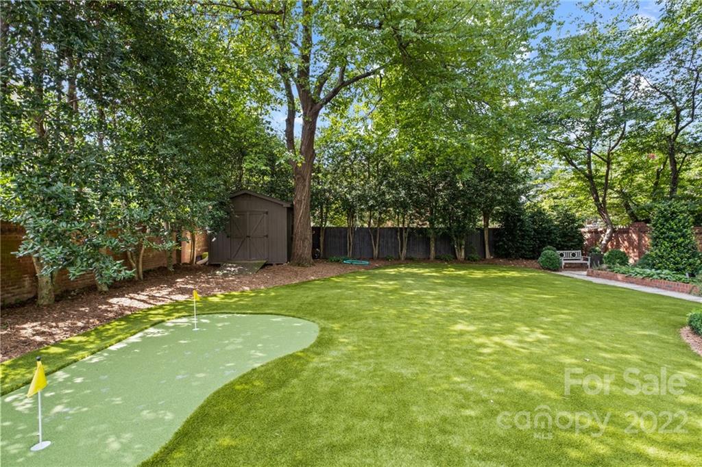 234 Fenton Place Charlotte NC 28207