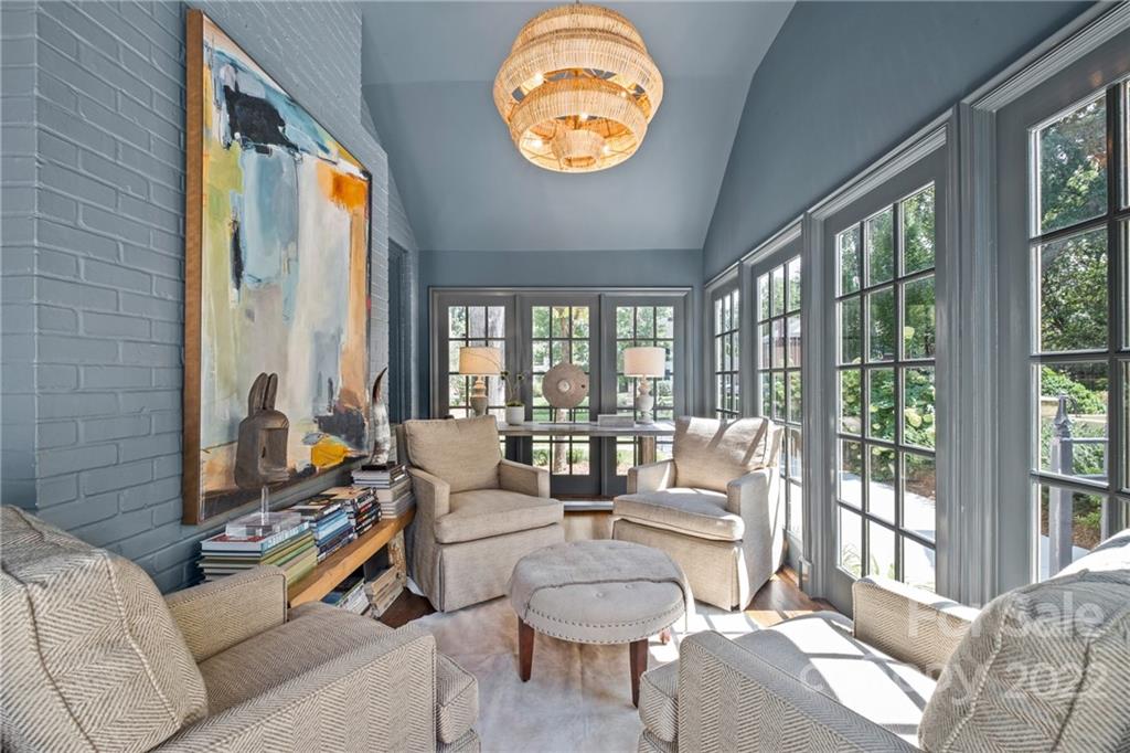 234 Fenton Place Charlotte NC 28207