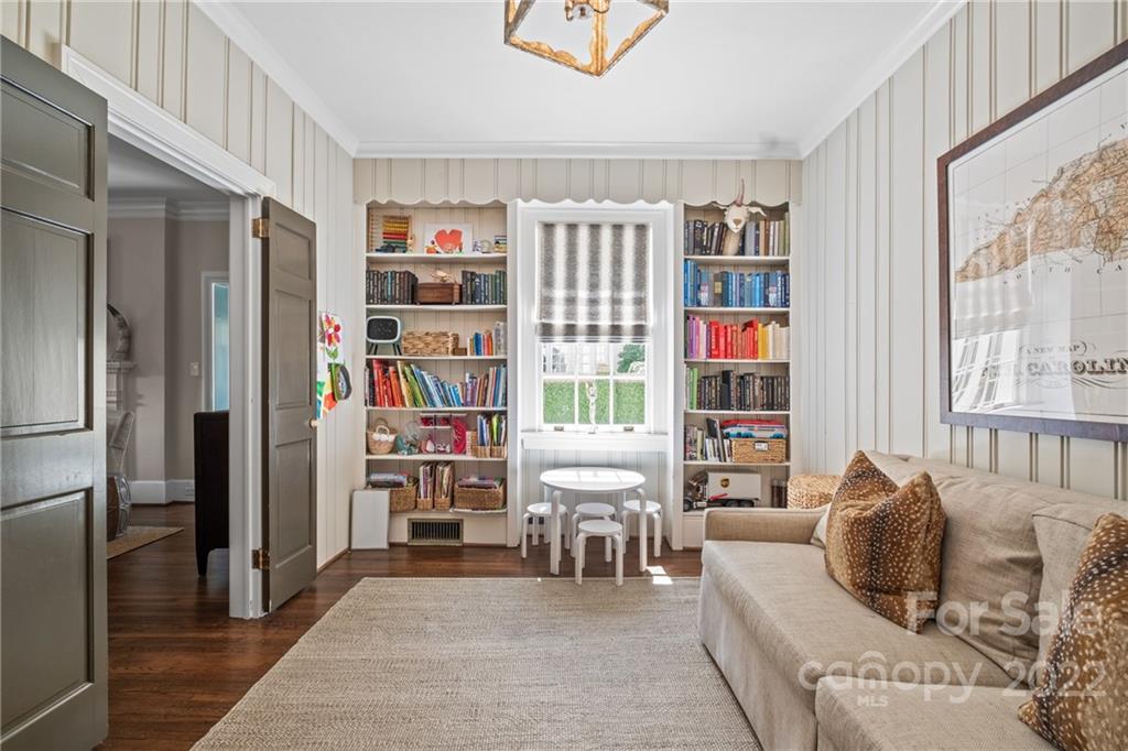 234 Fenton Place Charlotte NC 28207