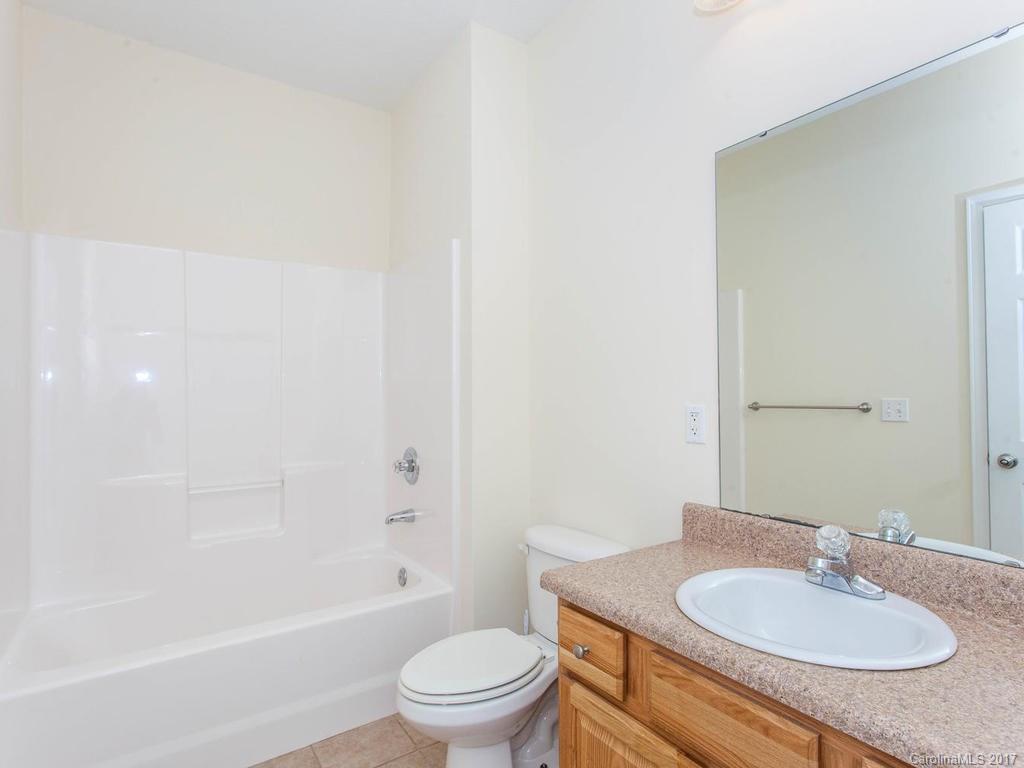 86 Hawtree Court Weaverville NC 28787