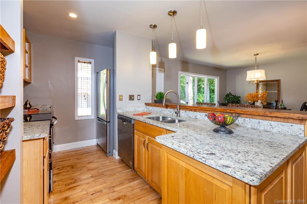38 Oak Court Fletcher NC 28732