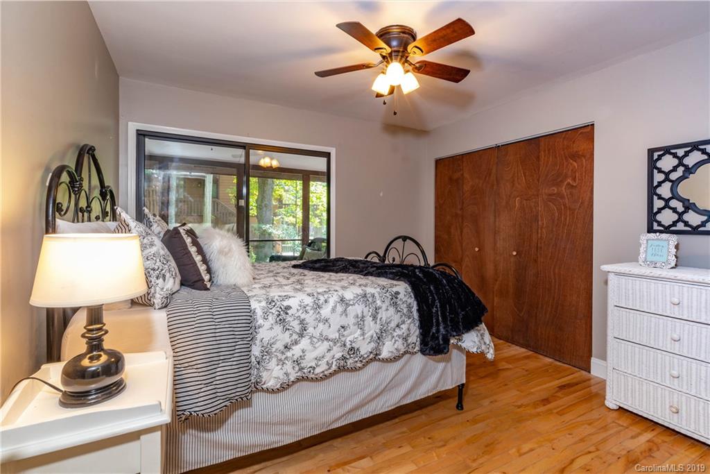 38 Oak Court Fletcher NC 28732