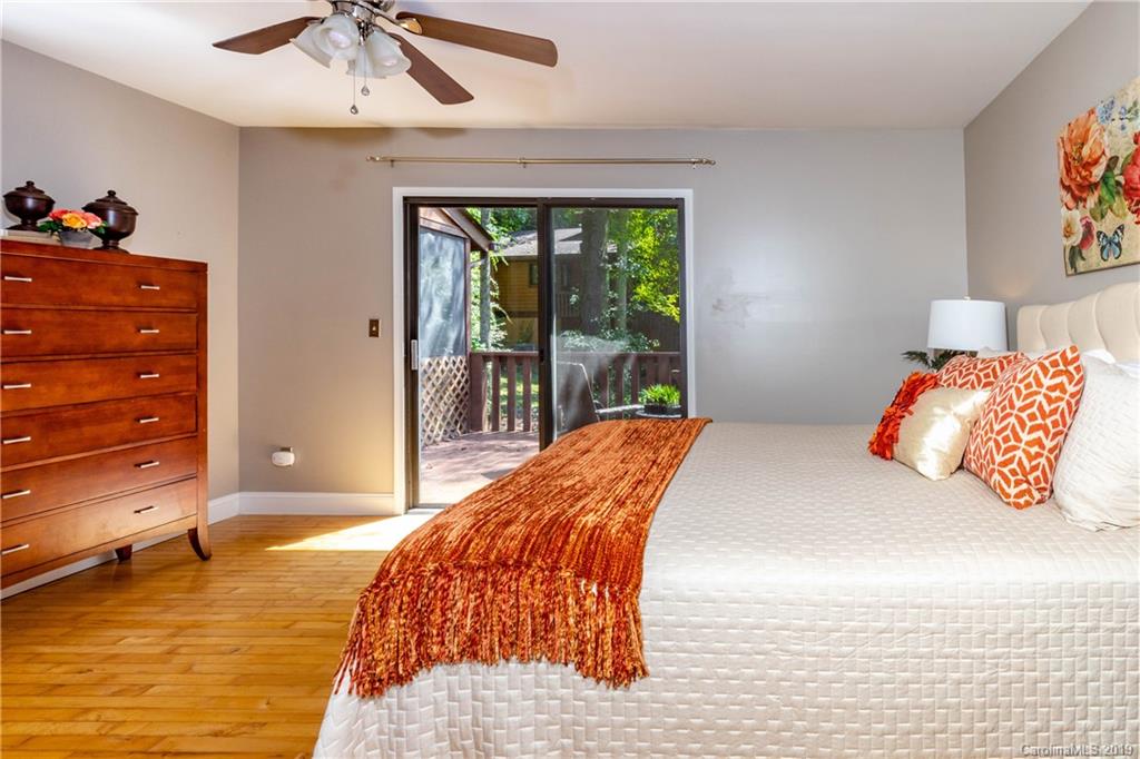 38 Oak Court Fletcher NC 28732