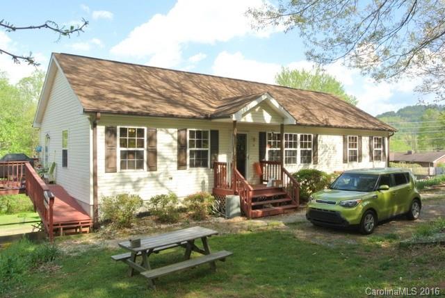 11 Avondale Circle Arden NC 28704