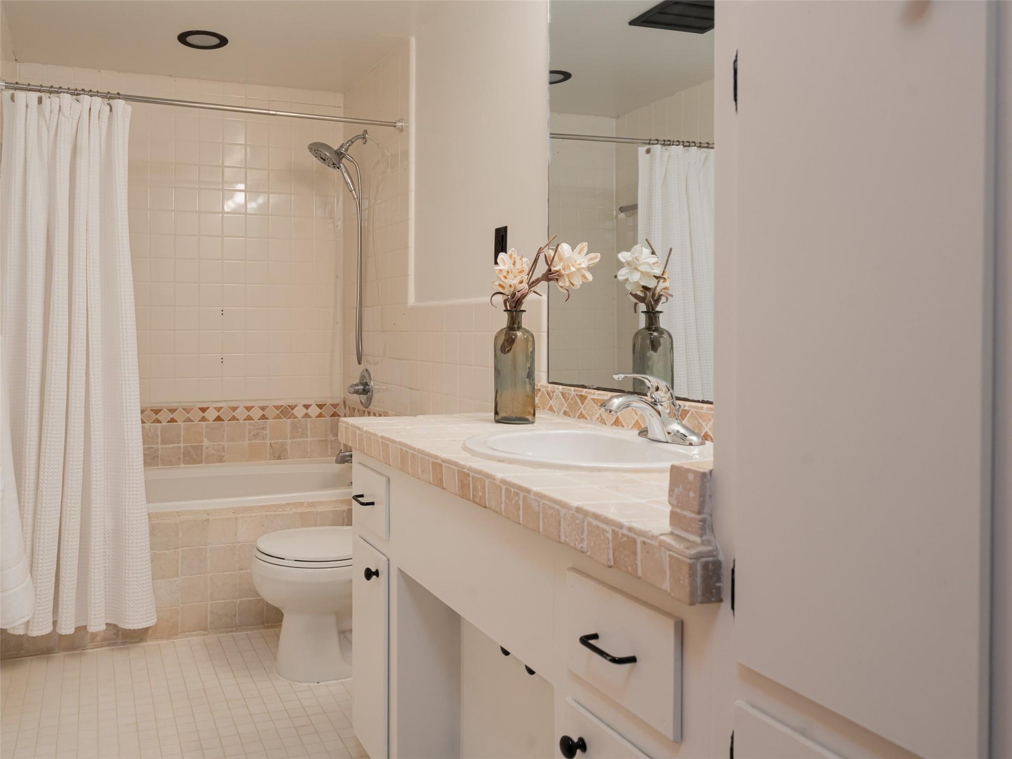 13 Kent Place Asheville NC 28804