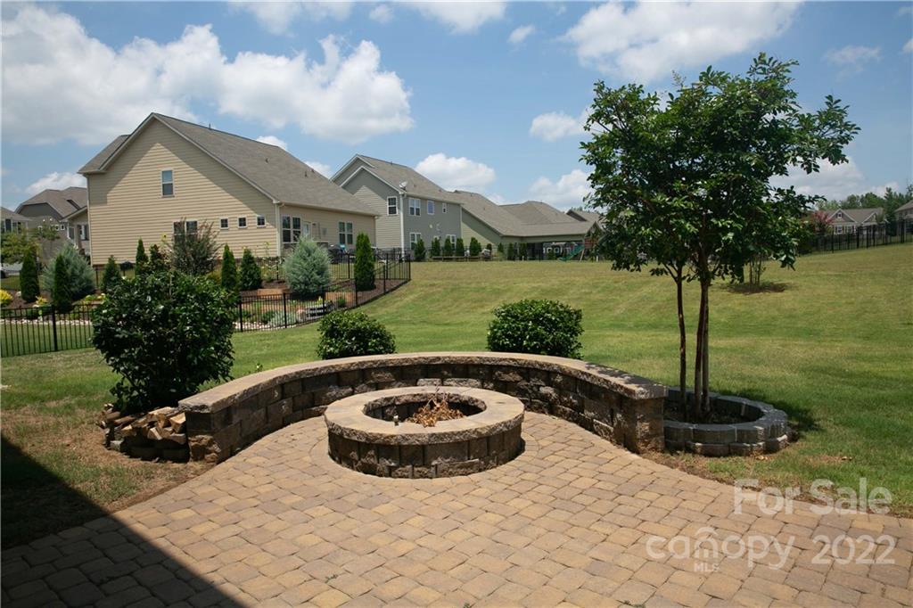 1024 Pebble Brook Circle Waxhaw NC 28173