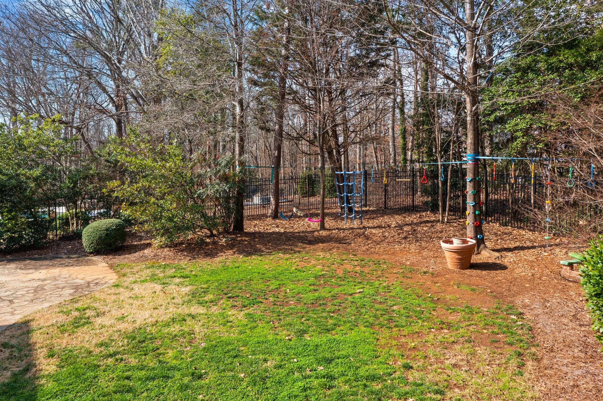 4524 Pineland Place Charlotte NC 28277