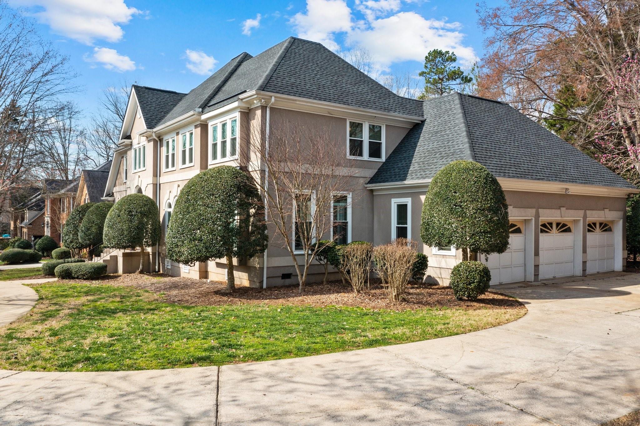 4524 Pineland Place Charlotte NC 28277