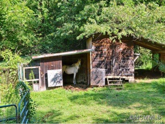 204 Vehorn Road Fairview NC 28730