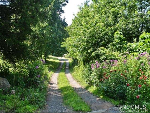 204 Vehorn Road Fairview NC 28730
