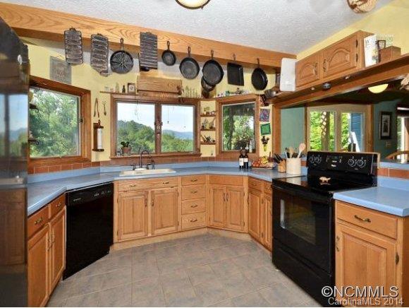 204 Vehorn Road Fairview NC 28730