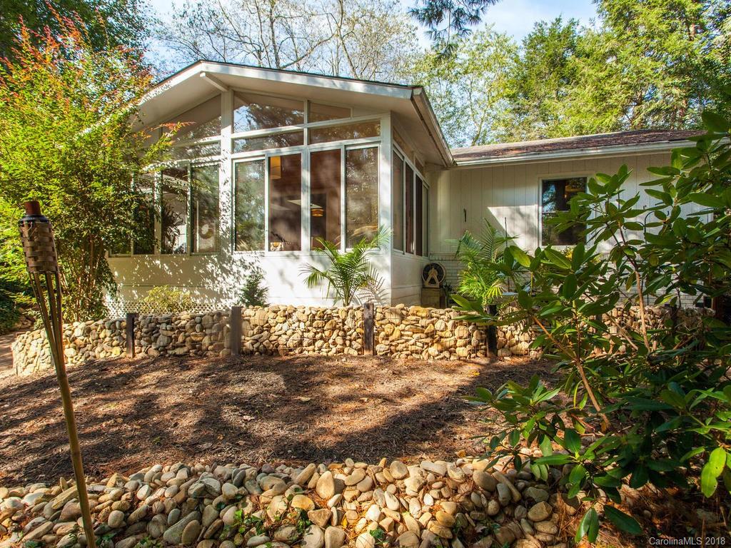 4 Revonda Drive Asheville NC 28804