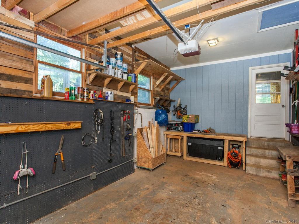 4 Revonda Drive Asheville NC 28804
