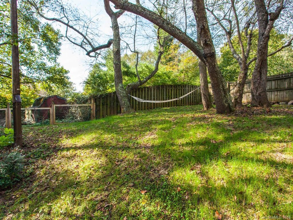 4 Revonda Drive Asheville NC 28804