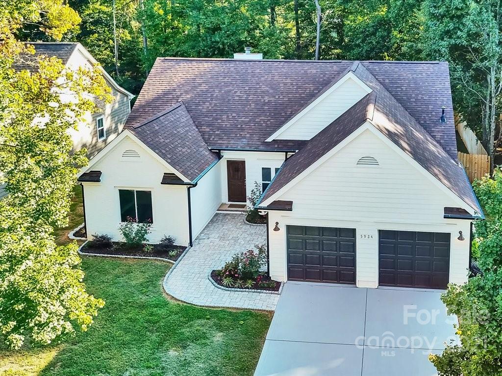 5924 Carriage Oaks Drive Charlotte NC 28262