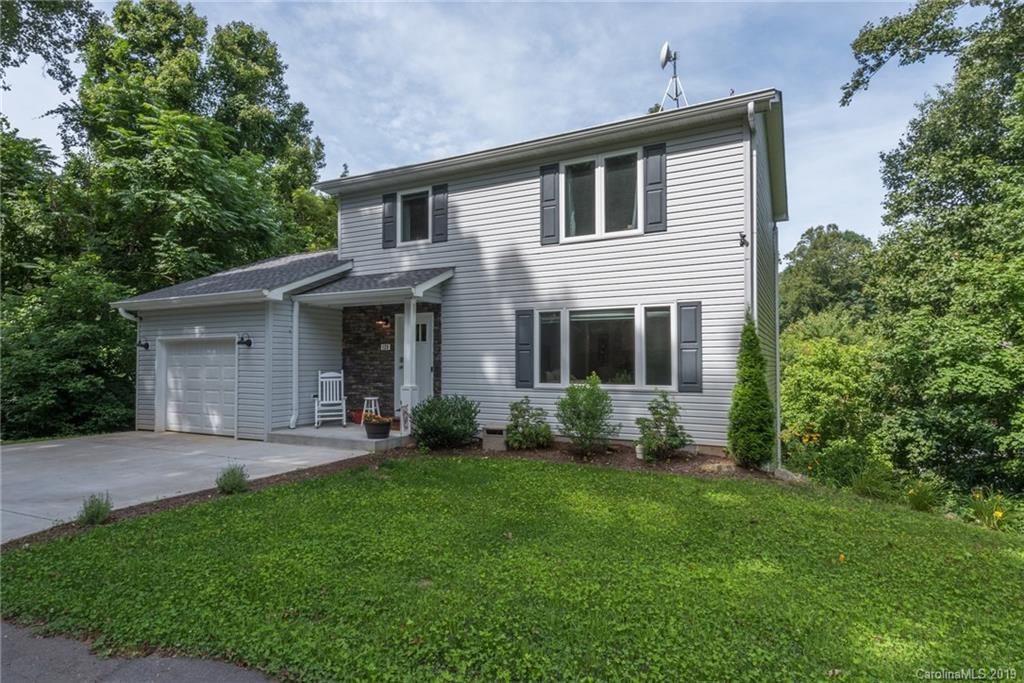 125 Park Ridge Avenue Swannanoa NC 28778