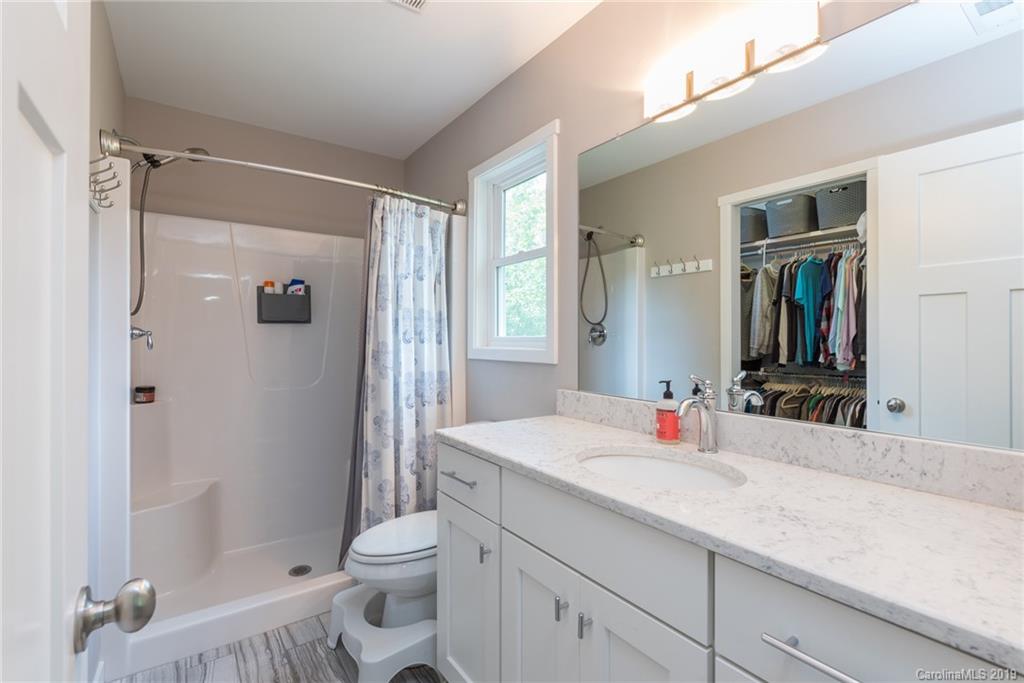 125 Park Ridge Avenue Swannanoa NC 28778