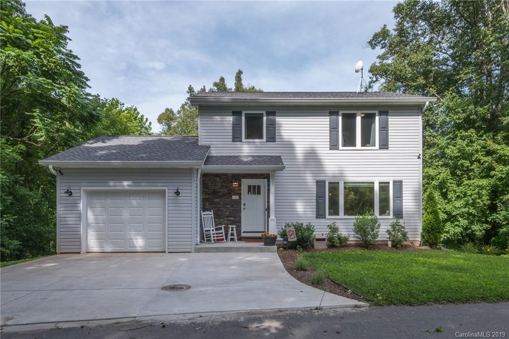 125 Park Ridge Avenue Swannanoa NC 28778