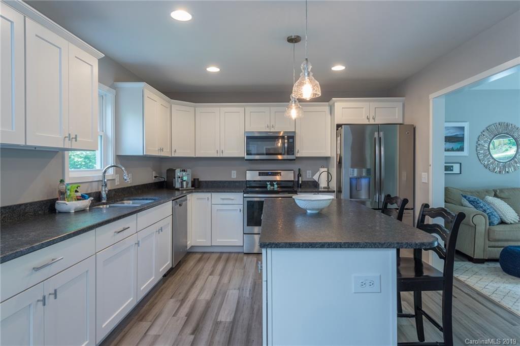 125 Park Ridge Avenue Swannanoa NC 28778