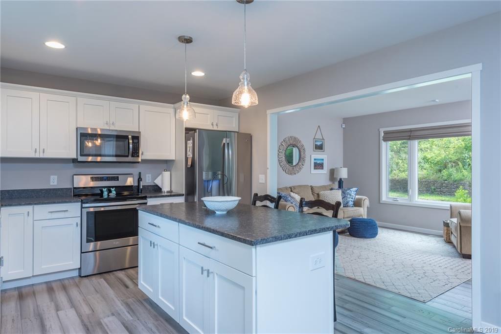 125 Park Ridge Avenue Swannanoa NC 28778