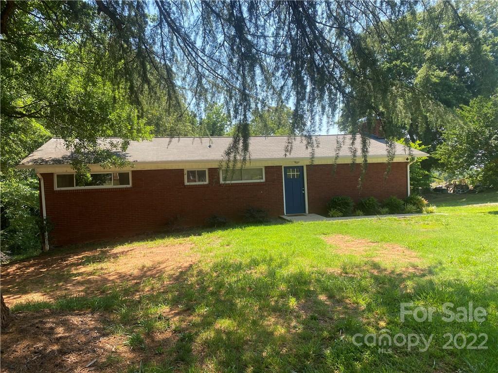 1804 31st Street NE Hickory NC 28601