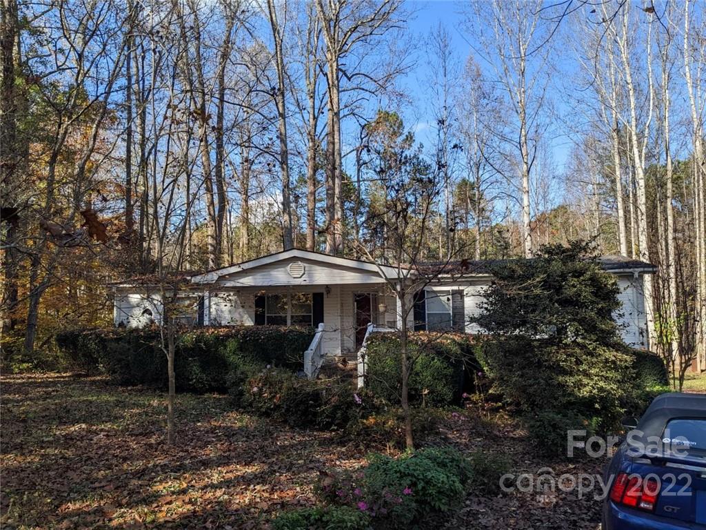 1753 Stanley Lucia Road Mount Holly NC 28120