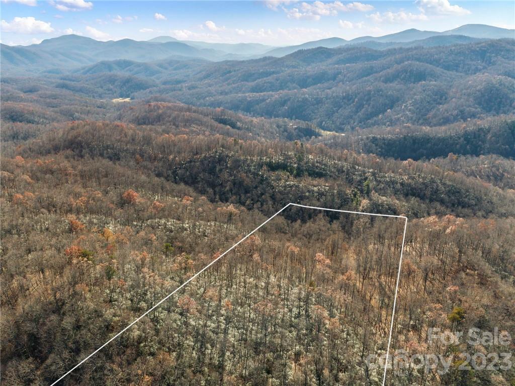 82 Autumn Lane Black Mountain NC 28711