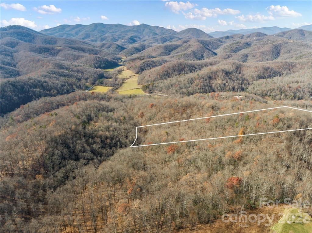 82 Autumn Lane Black Mountain NC 28711