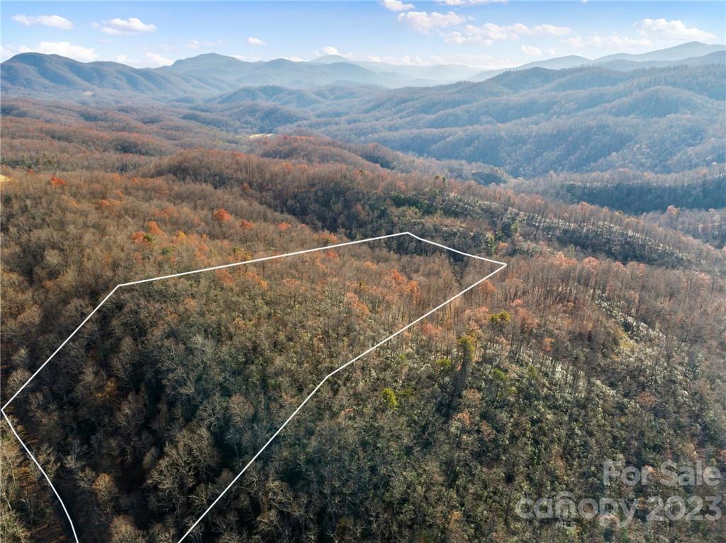 82 Autumn Lane Black Mountain NC 28711
