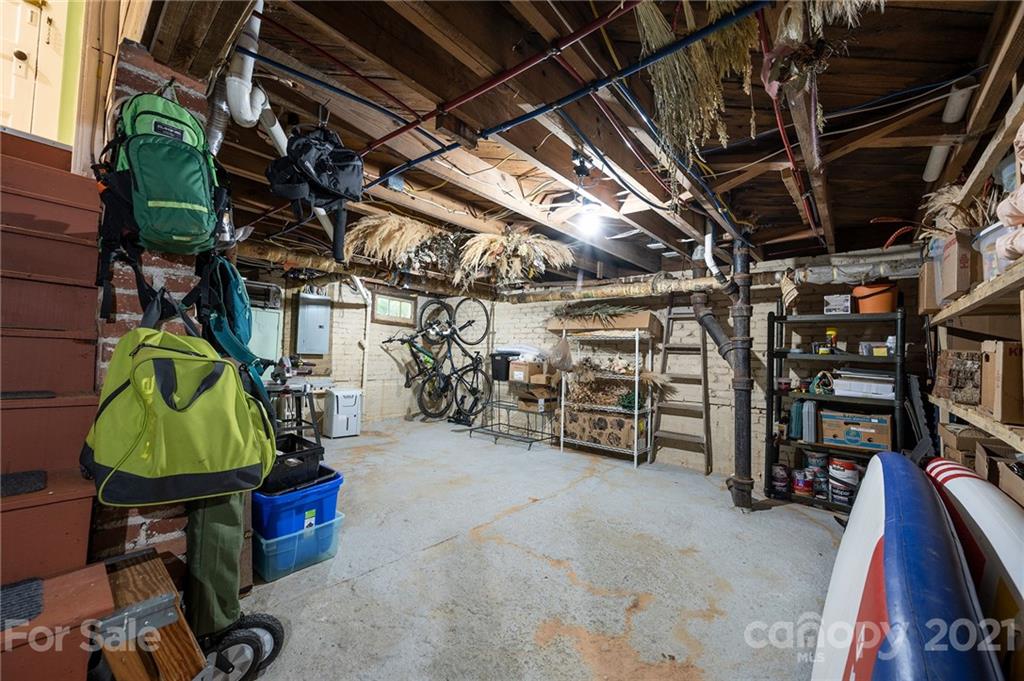 18 Robinwood Avenue Asheville NC 28806