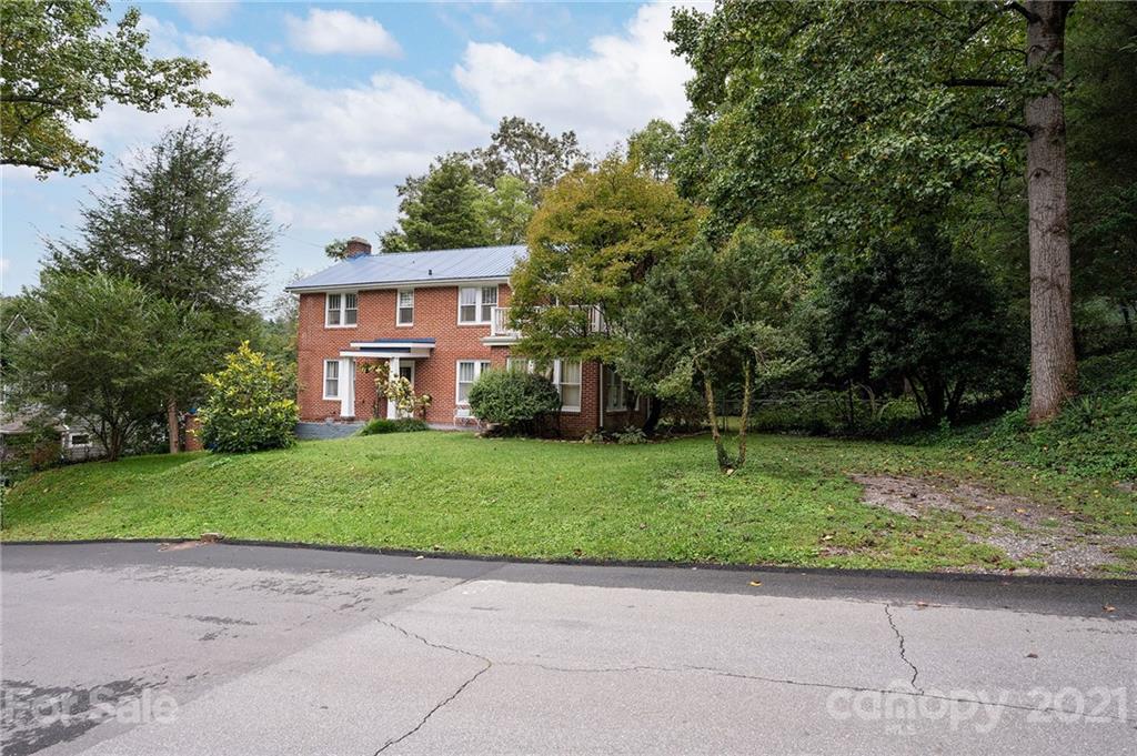 18 Robinwood Avenue Asheville NC 28806