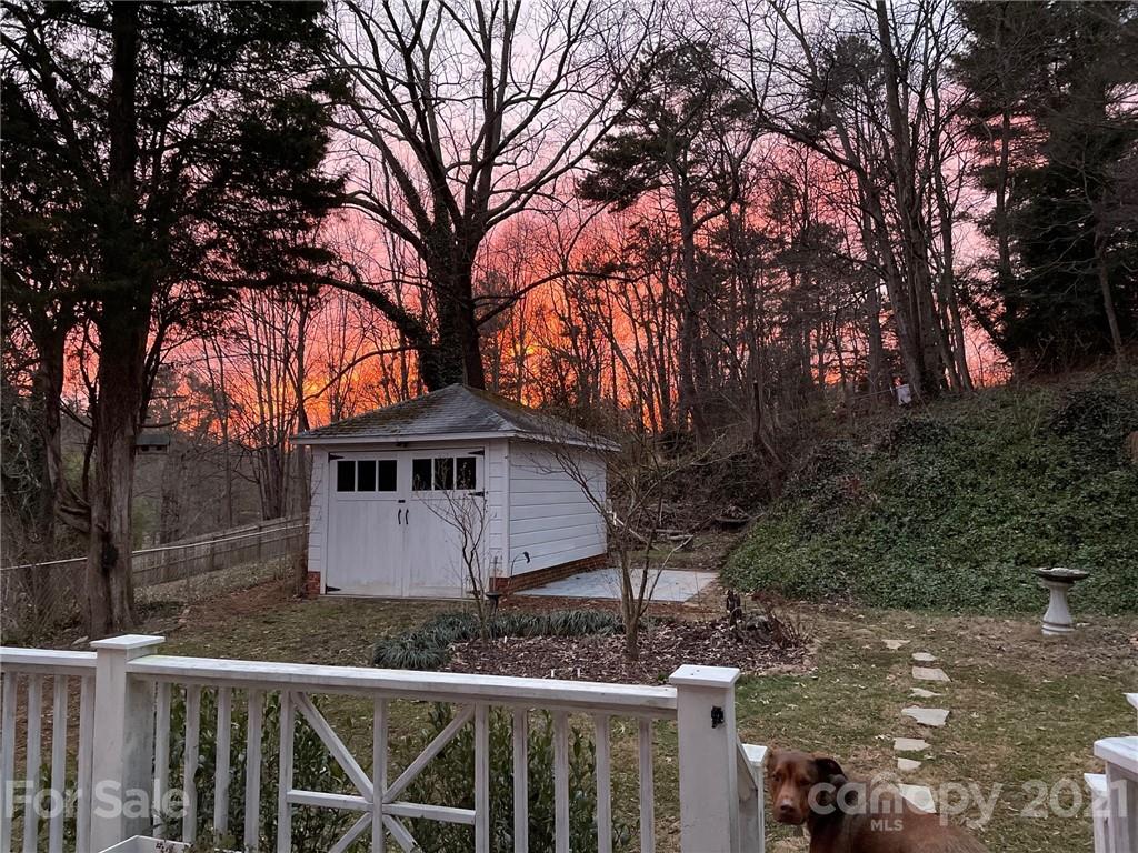 18 Robinwood Avenue Asheville NC 28806