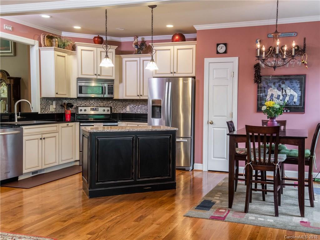 10 Orrin Lane Candler NC 28715