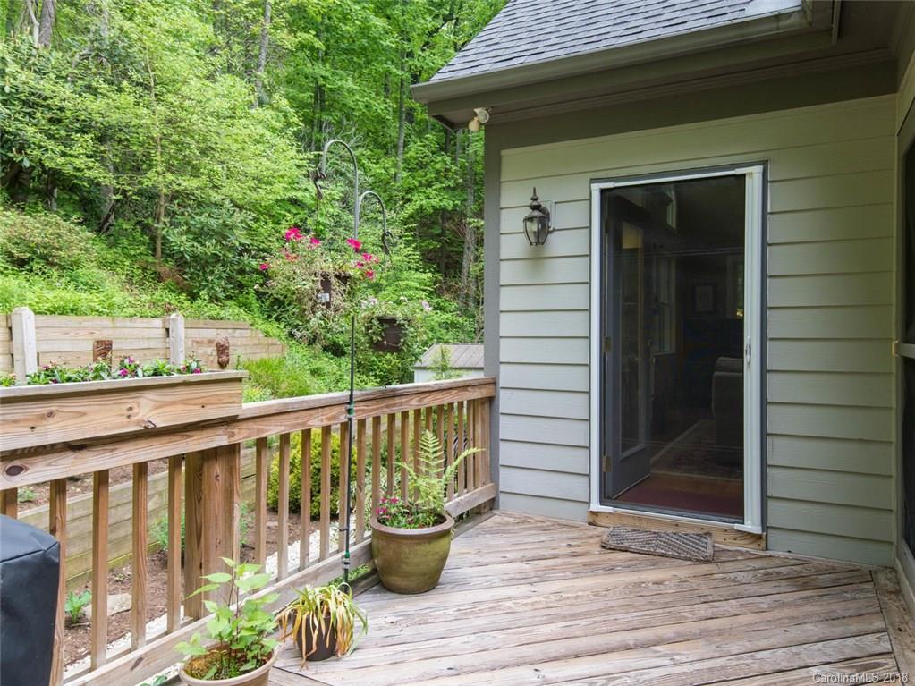 10 Orrin Lane Candler NC 28715