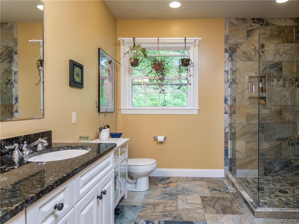 10 Orrin Lane Candler NC 28715