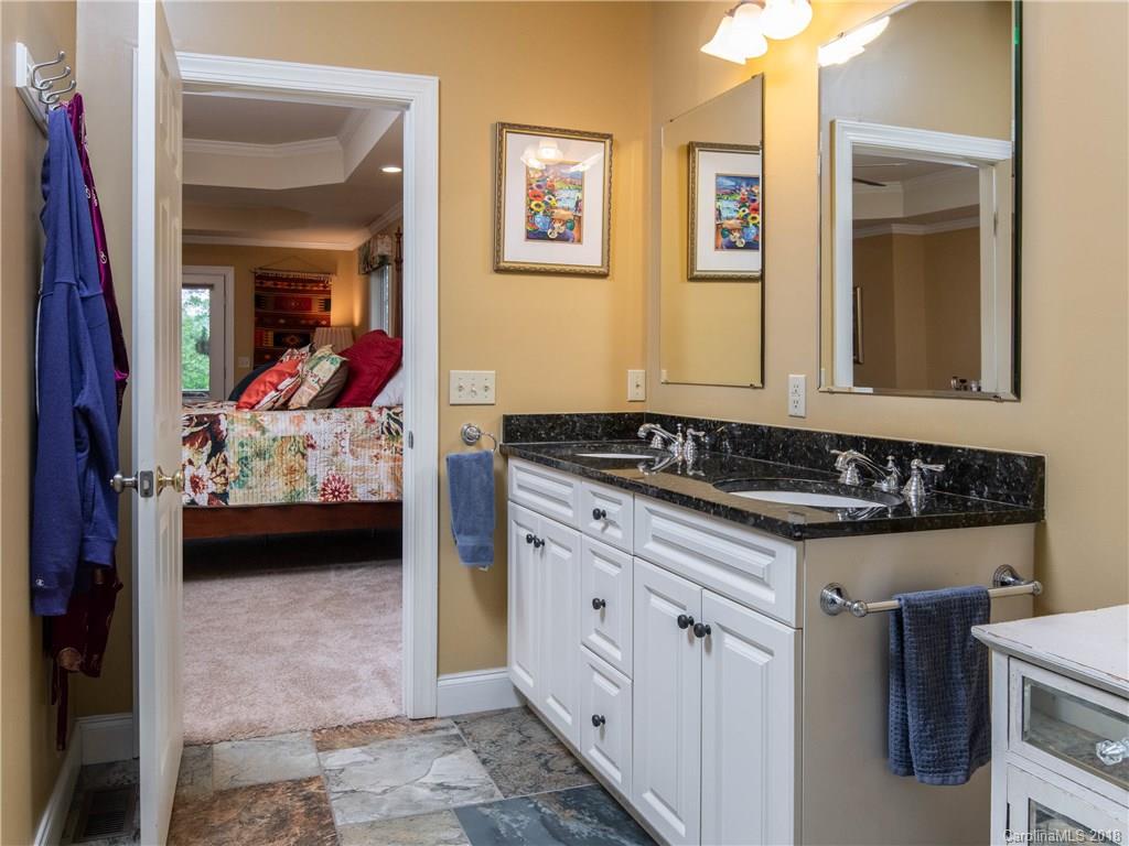 10 Orrin Lane Candler NC 28715